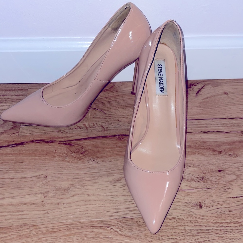 Steve Madden pointed Toe Poet Stilettos